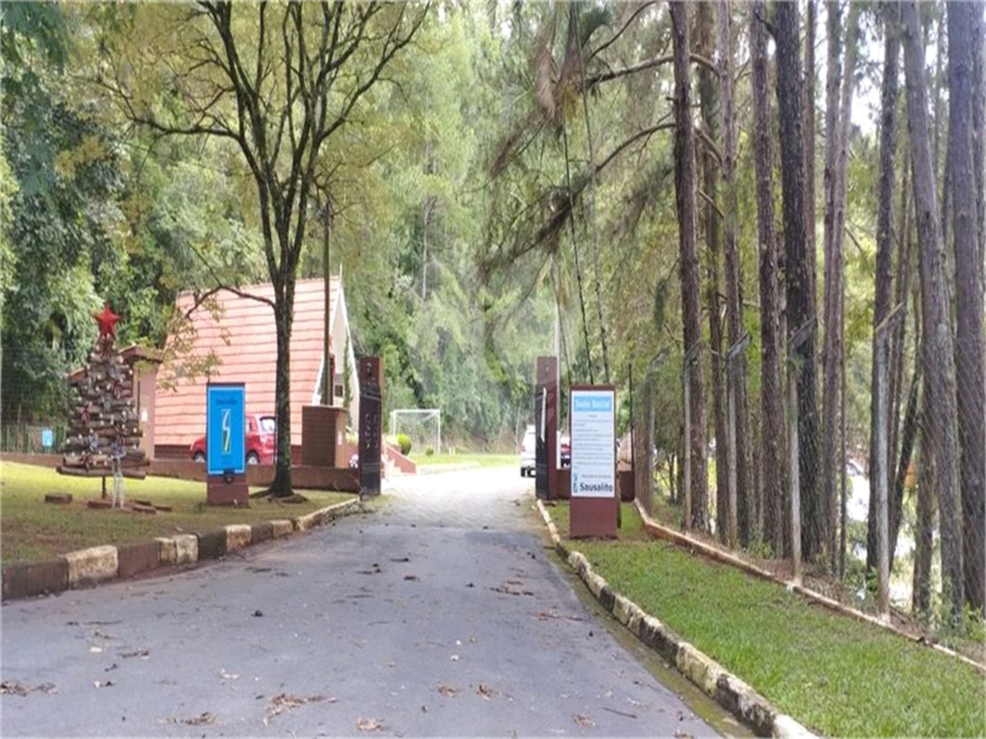 Casa à venda com 3 suítes no condomínio Sausalito, Mairiporã - SP