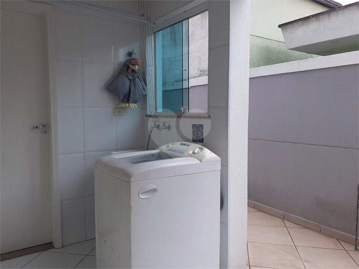 Sobrado à venda com 3 suítes em Vila Vitório Mazzei, São Paulo, SP