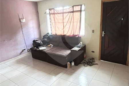 Sobrado à venda com 5 quartos em Pununduva, Cotia, SP