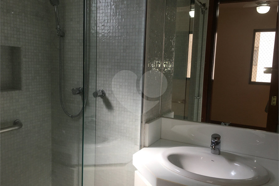 Apartamento para alugar com 3 quartos, sendo 2 suítes,  em Santana, São Paulo, SP