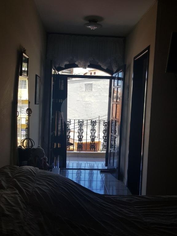 Sobrado à venda com 3 quartos, sendo 1 suíte,  em Parada Inglesa, São Paulo, SP