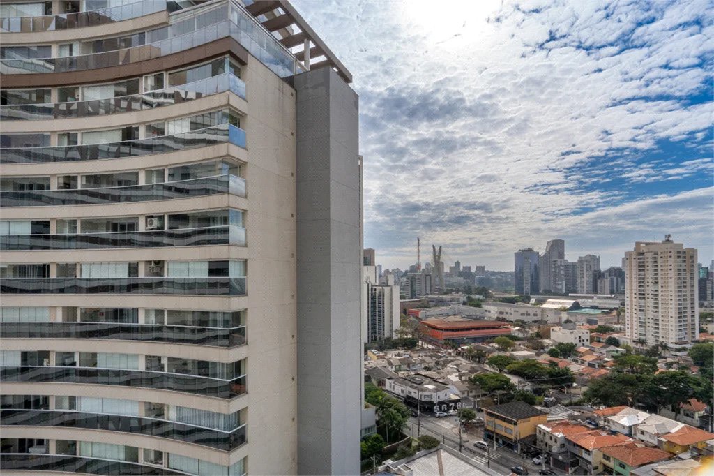 Apartamento à venda com 2 quartos, sendo 1 suíte, em Vila Gertrudes, São Paulo, SP