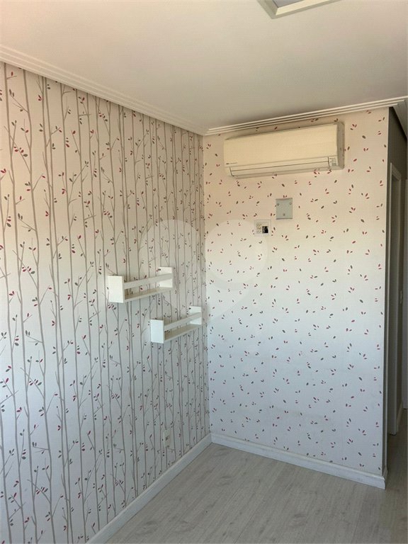 Apartamento à venda com 2 suítes em Vila Lúcia Elvira, São Paulo, SP