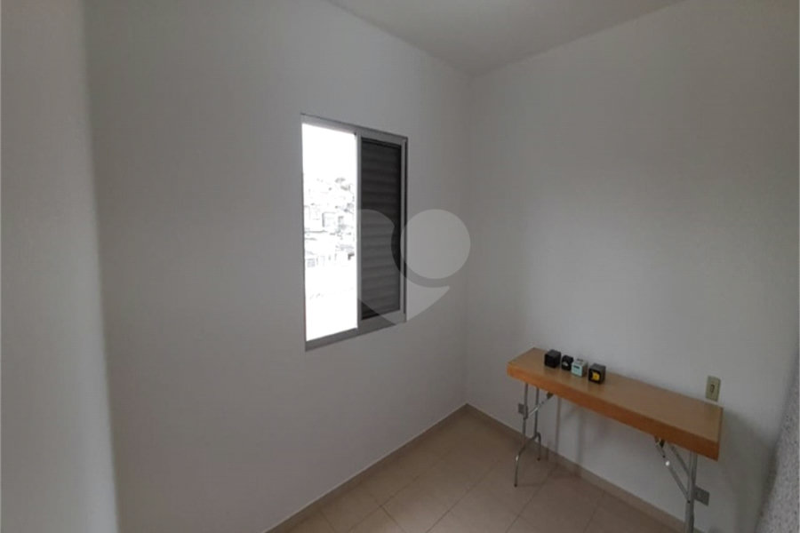 Sobrado à venda com 3 quartos, sendo 1 suíte, em Parque Peruche, São Paulo, SP