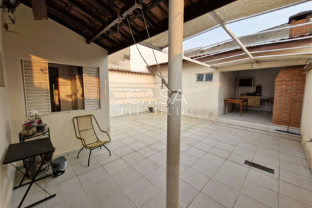 Casa à venda com 2 quartos, sendo 1 suíte,  em Jardim Saira, Sorocaba, SP