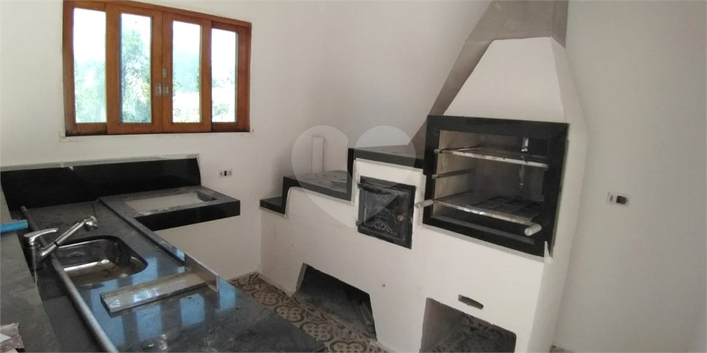 Casa à venda com 4 quartos, sendo 2 suítes, em Barreiro, Mairiporã, SP