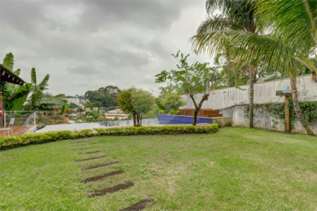 Casa à venda com 4 suítes em Chácara Flora, São Paulo, SP