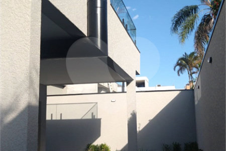 Casa à venda com 3 quartos, sendo 2 suítes,  em Nova Gardênia, Atibaia, SP