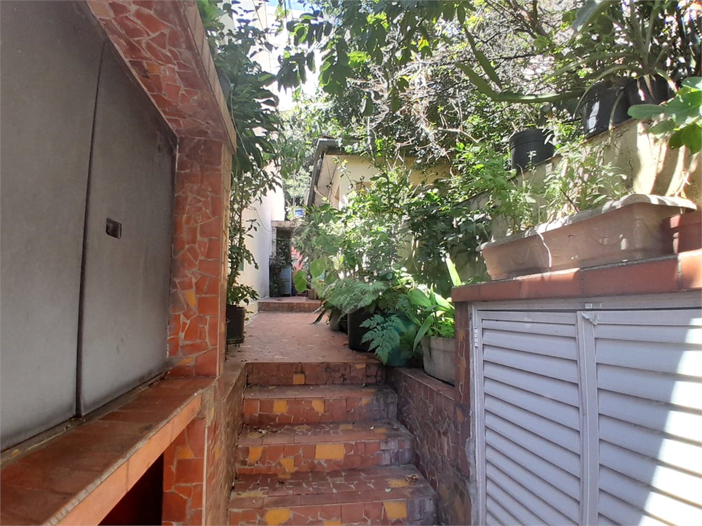 Casa à venda com 4 quartos em Vila Ipojuca, São Paulo, SP