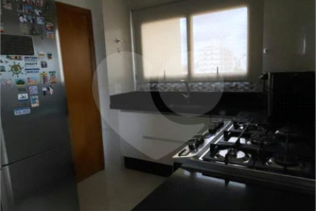 Apartamento à venda com 4 quartos, sendo 1 suíte, em Vila Monumento, São Paulo, SP