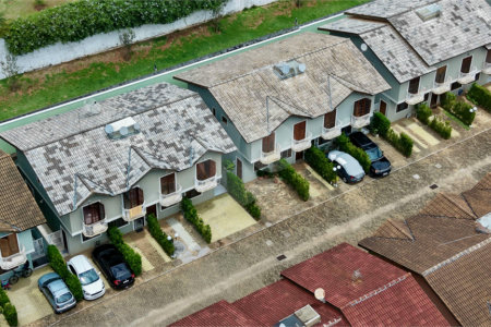 Casa à venda com 2 quartos no condomínio Portal dos Gamez, Atibaia - SP