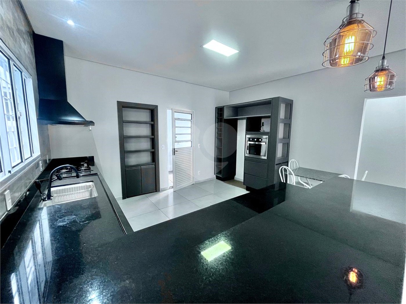 Casa à venda com 2 quartos, sendo 1 suíte,  em Vila Barth, Itapetininga, SP