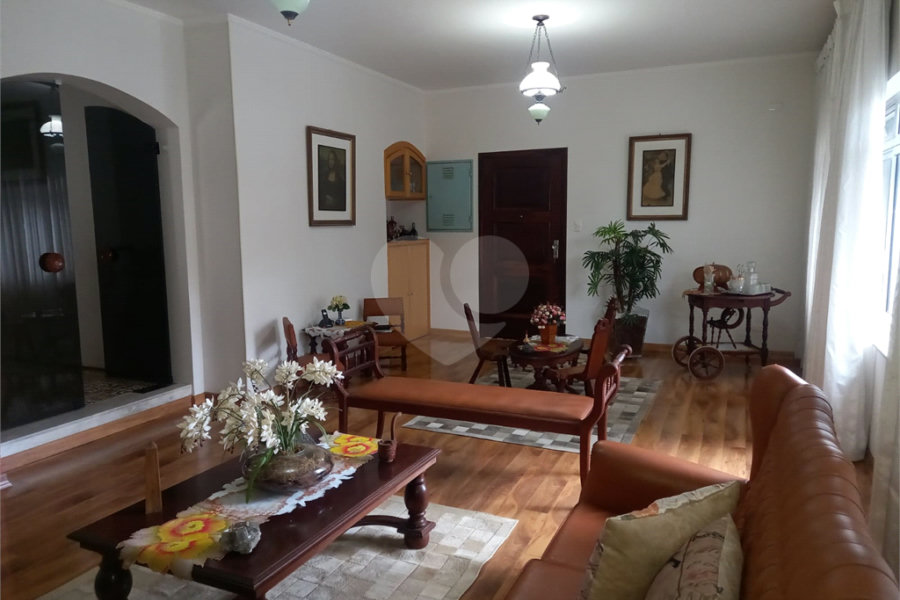 Casa à venda com 4 quartos, sendo 1 suíte, em Tremembé, São Paulo, SP
