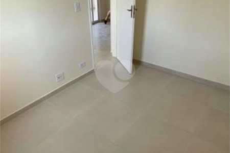 Apartamento à venda com 2 quartos em Conceição, Osasco, SP