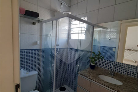 Sobrado à venda com 3 quartos, sendo 1 suíte, em Vila Suissa, Mogi das Cruzes, SP