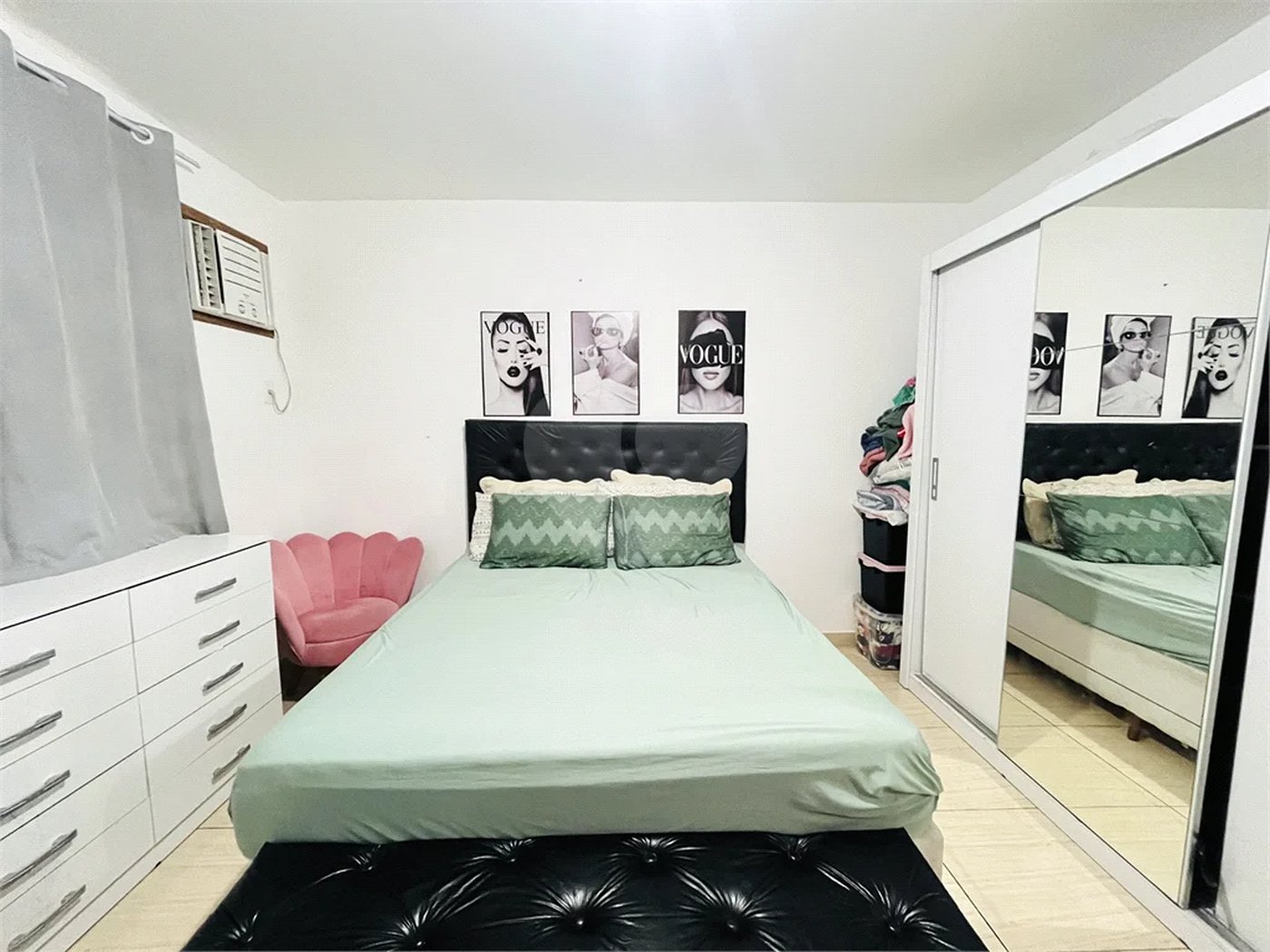 Sobrado à venda com 2 quartos em Campo Grande, Rio de Janeiro, RJ