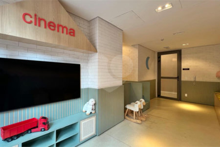 Apartamento à venda com 2 quartos em Moema, São Paulo, SP