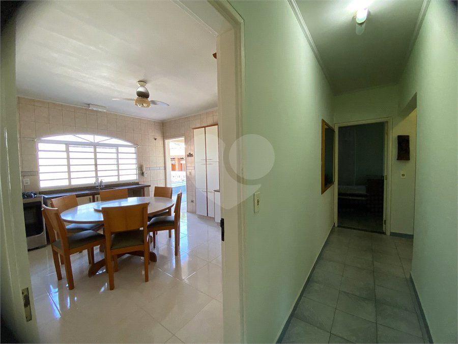 Casa Térrea para alugar com 3 quartos, sendo 1 suíte, em Jardim Alvinópolis, Atibaia, SP