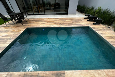 Casa de alto padrão para venda no condomínio Damha III.