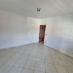 Dois imóveis em um terreno de 300 m² (12 x 25) - Com acesso independente