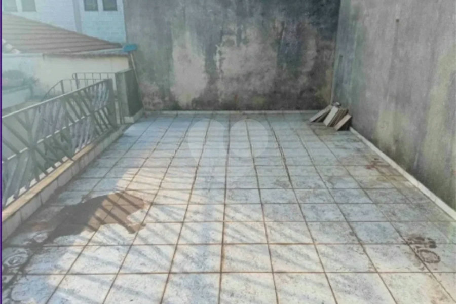 Casa Térrea a venda 2 Dormitórios , 3 Vagas , 110 m² construida e 208 de terreno!