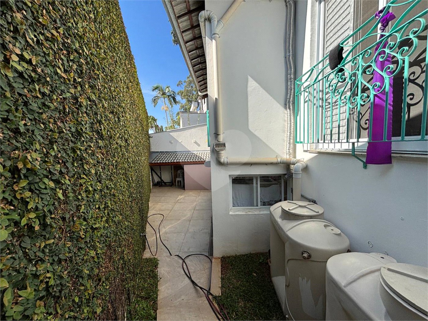 Casa térrea em rua sem saída com guarita 24hs - Tremembé - São Paulo/SP