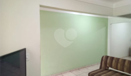 Casa à venda com 2 quartos, sendo 1 suíte,  em Santana, São Paulo, SP