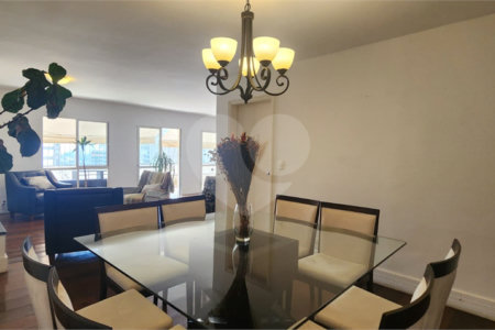Apartamento à venda ou para alugar com 4 quartos, sendo 1 suíte, em Vila Nova Conceição, São Paulo, SP