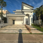 Casa à venda com 3 suítes no condomínio Residencial Chácara Ondina, Sorocaba - SP