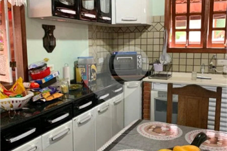 Casa à venda com 2 quartos, sendo 1 suíte,  no condomínio Morada da Praia, Bertioga - SP