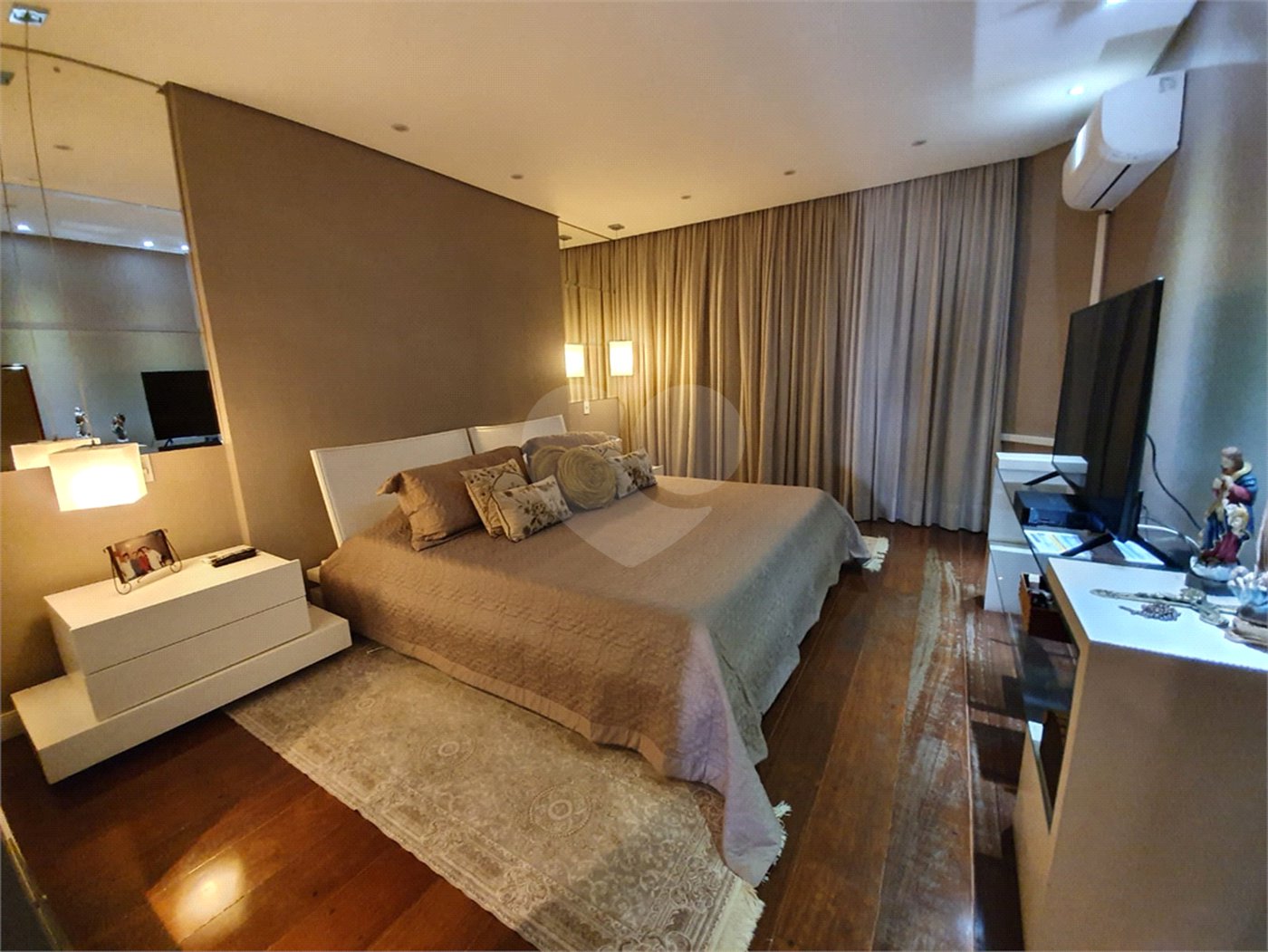 Apartamento à venda com 3 suítes no Centro, Sorocaba, SP
