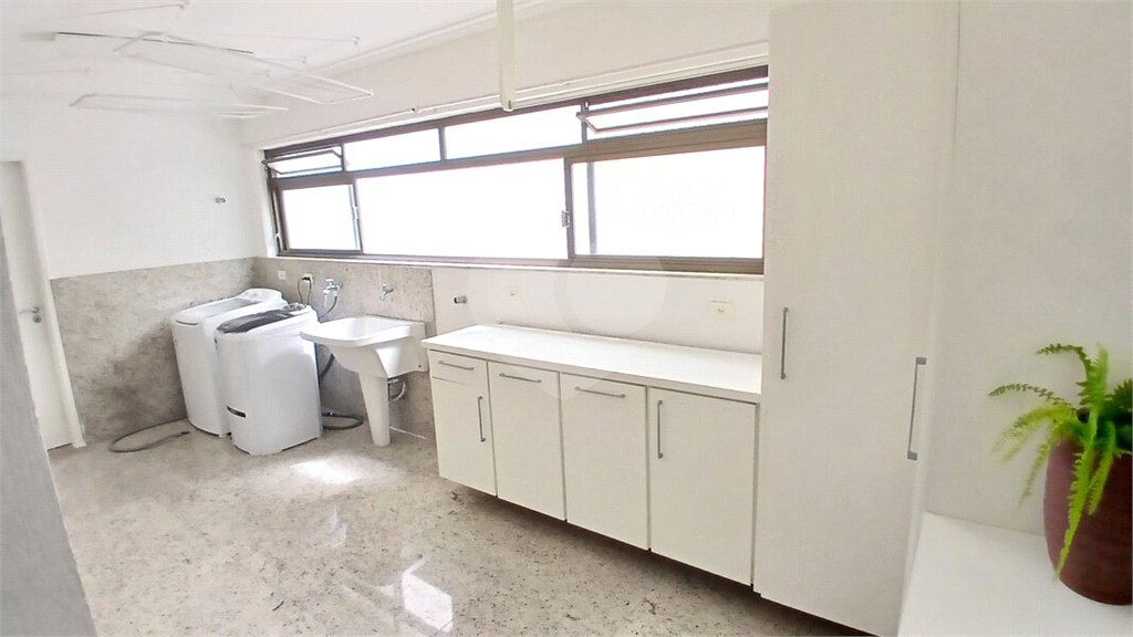 Apartamento à venda com 4 quartos, sendo 2 suítes, em Santana, São Paulo, SP
