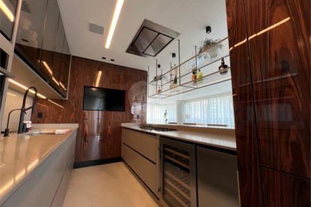 Apartamento à venda com 3 suítes em Vila Olímpia, São Paulo, SP