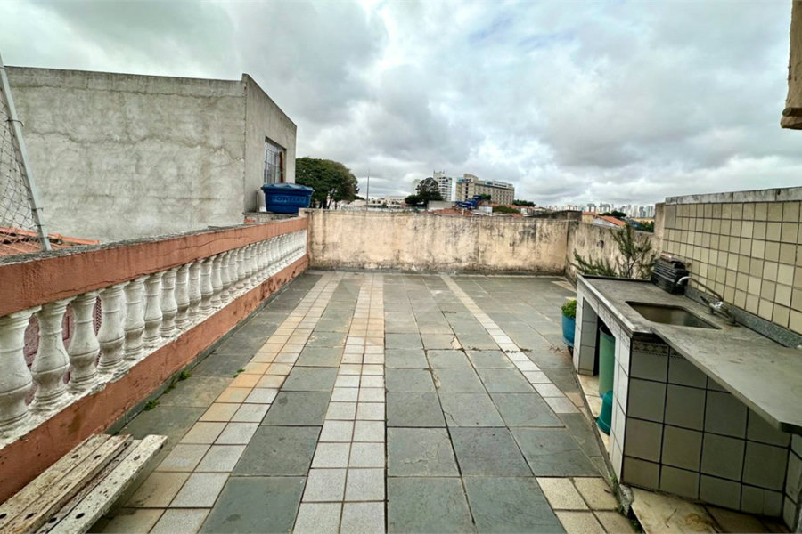 Sobrado à venda com 4 quartos, sendo 1 suíte, em Parque Novo Mundo, São Paulo, SP