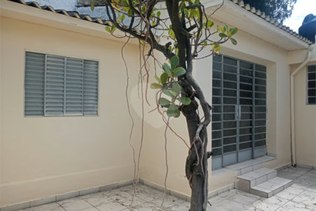 Casa à venda ou para alugar com 3 quartos, sendo 1 suíte, em Água Fria, São Paulo, SP
