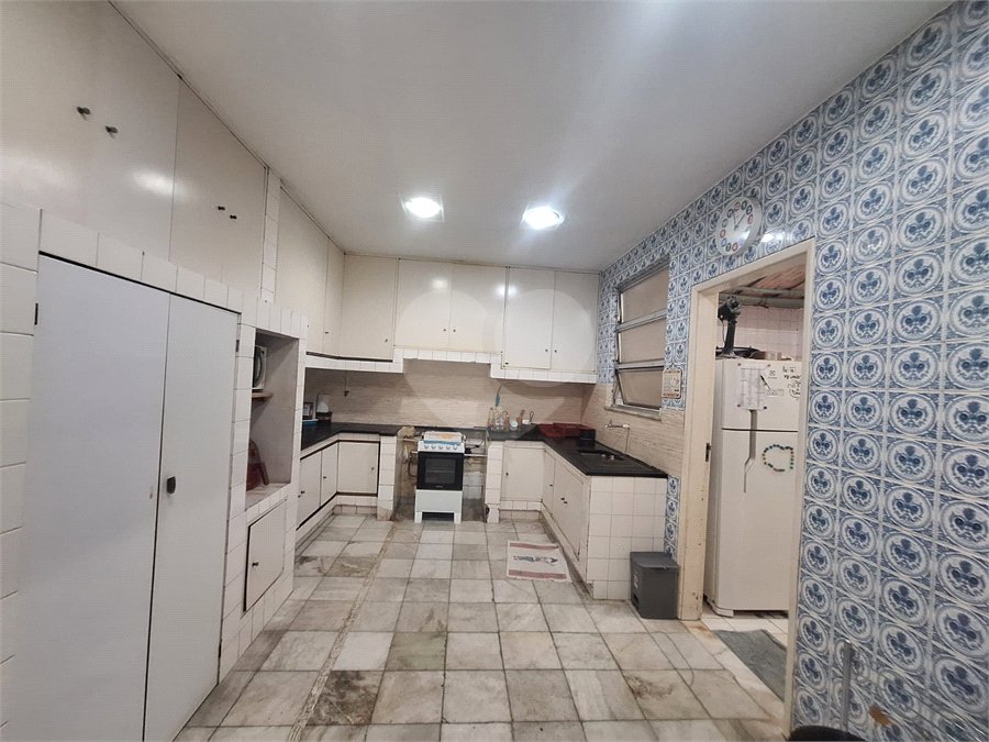Apartamento à venda com 4 quartos, sendo 1 suíte, em Tijuca, Rio de Janeiro, RJ