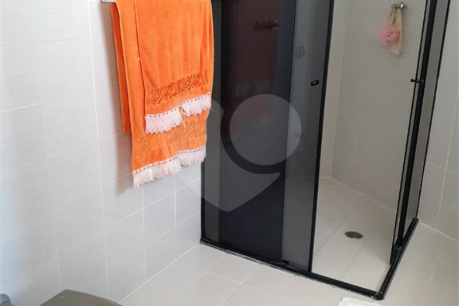 Sobrado à venda com 3 quartos, sendo 1 suíte,  em Vila Guilherme, São Paulo, SP