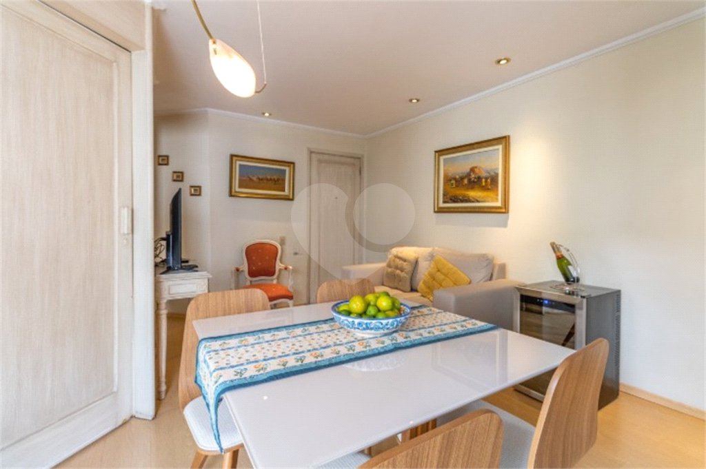 Apartamento à venda com 2 quartos, sendo 1 suíte, em Jardim Paulista, São Paulo, SP