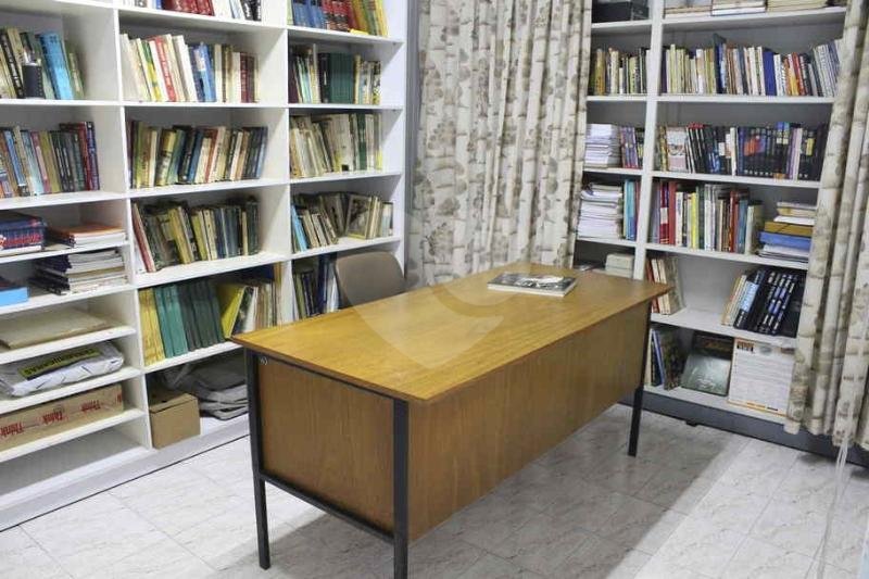 Casa à venda com 3 quartos, sendo 1 suíte, em Vila das Mercês, São Paulo, SP
