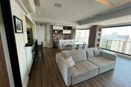 Apartamento à venda com 3 suítes em Campo Belo, São Paulo, SP