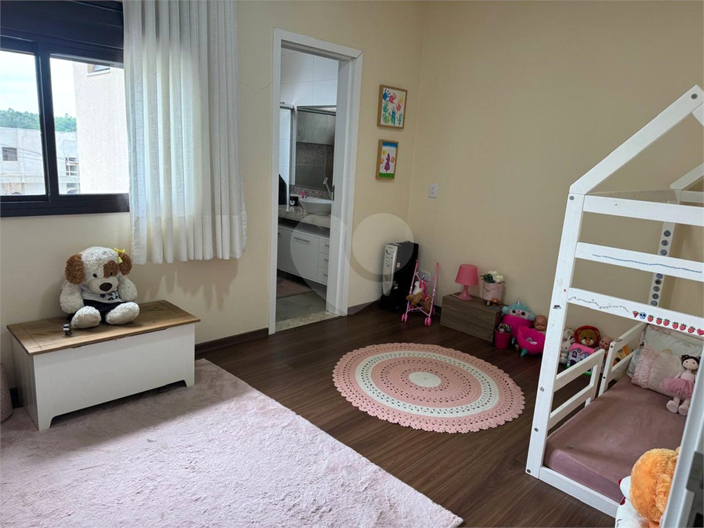 Casa à venda com 3 suítes no condomínio Terras de São Francisco, Sorocaba - SP