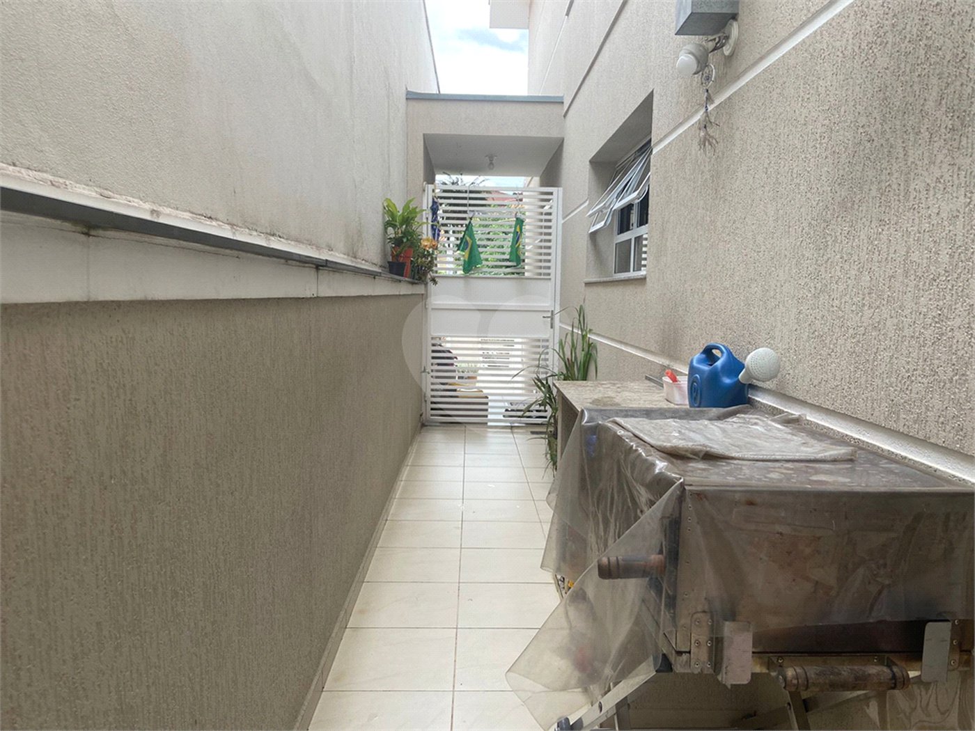 Sobrado à venda com 3 quartos, sendo 1 suíte, em Horto Florestal, São Paulo, SP