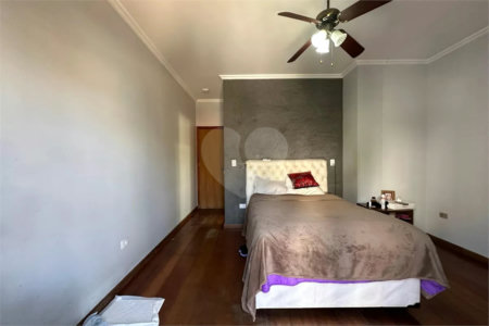 Sobrado à venda com 4 quartos, sendo 2 suítes, em Vila Ipojuca, São Paulo, SP