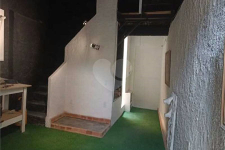 Casa à venda com 4 quartos em Cidade Nova, Rio de Janeiro, RJ