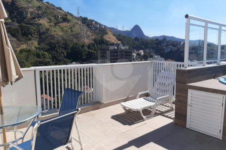 Cobertura à venda com 3 quartos, sendo 2 suítes,  em Tijuca, Rio de Janeiro, RJ
