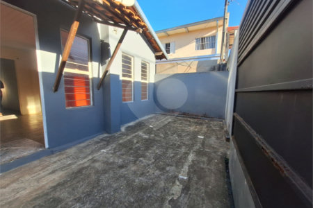 Casa à venda com 2 quartos em Vila Hungria, Itapetininga, SP
