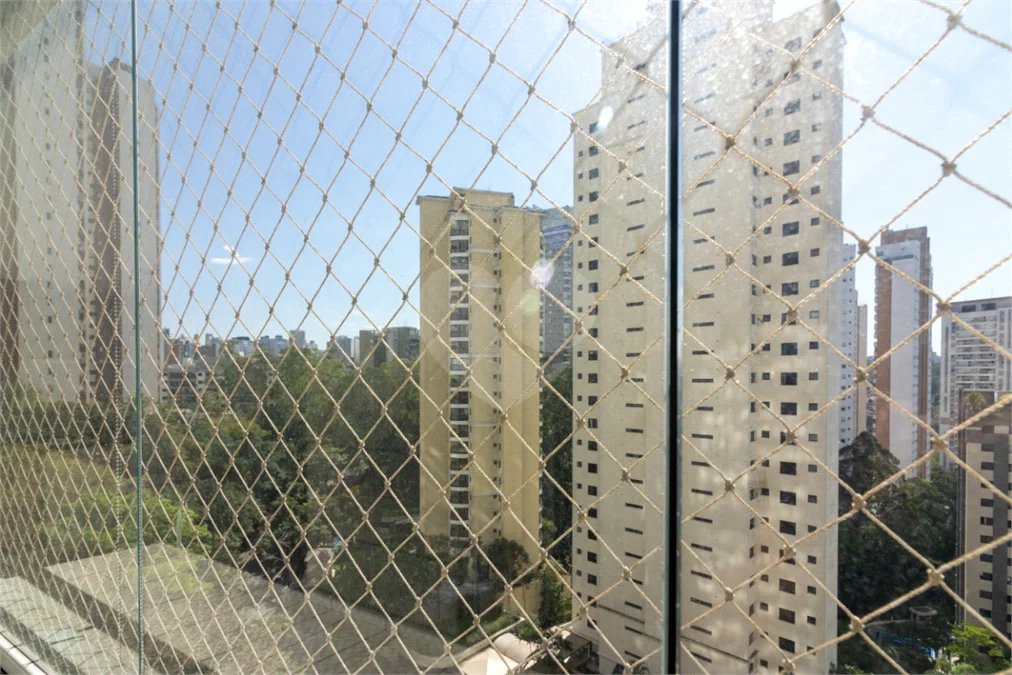 Vila Andrade / Jardim Sul - 4 dormitórios | 2 suítes | 3 vagas | depósito