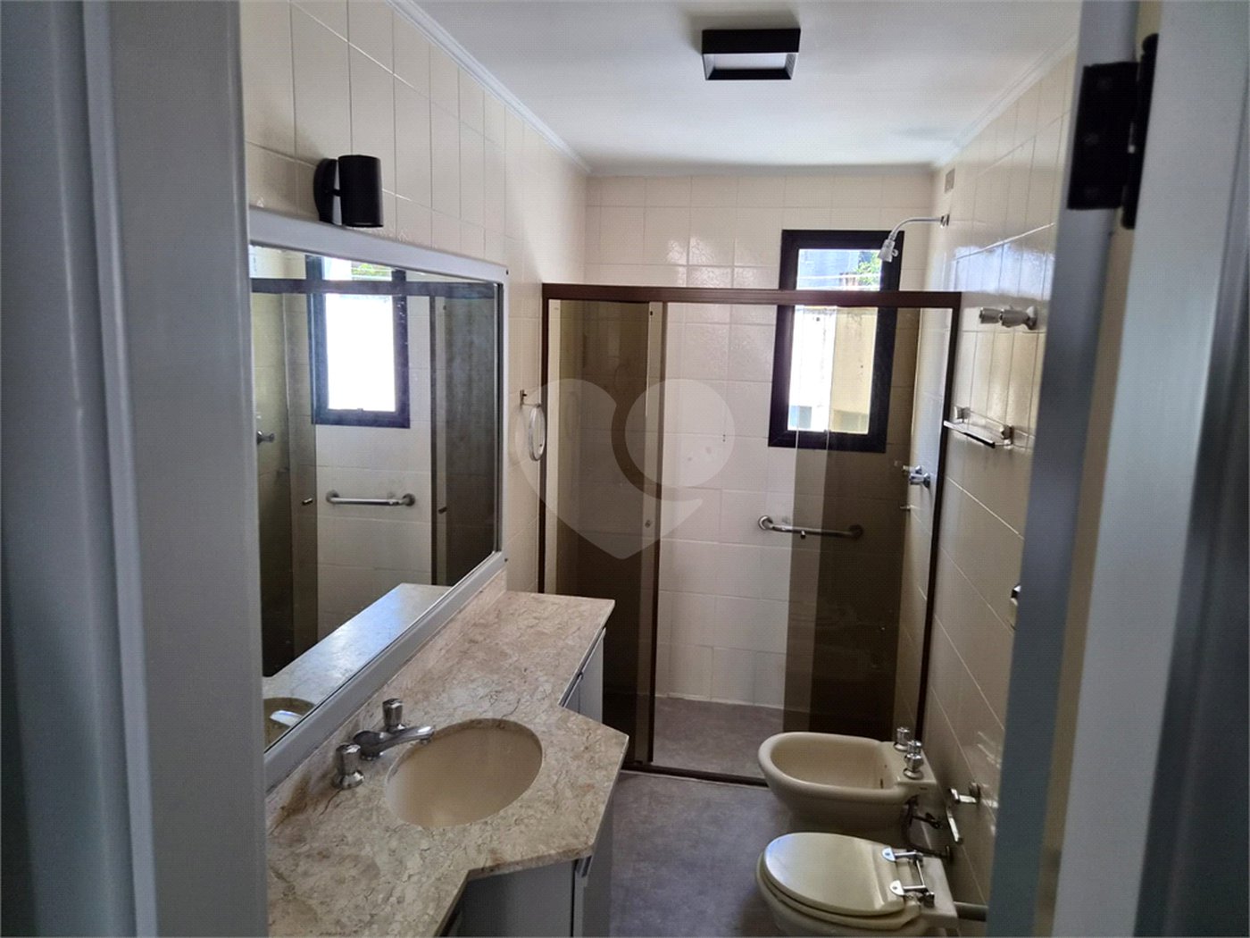 Apartamento à venda ou para alugar com 4 quartos, sendo 2 suítes, em Santana, São Paulo, SP