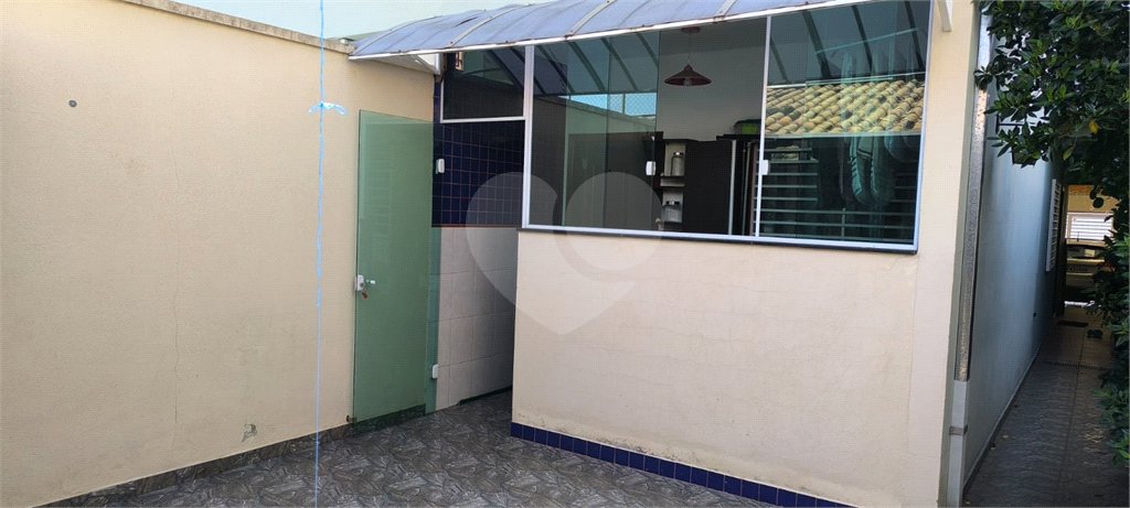 Sobrado à venda com 3 quartos, sendo 1 suíte, em Jardim Taboão, São Paulo, SP