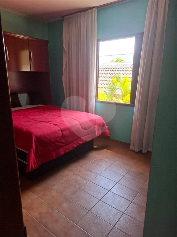 Sobrado à venda com 4 quartos, sendo 2 suítes,  em Campestre, Santo André, SP